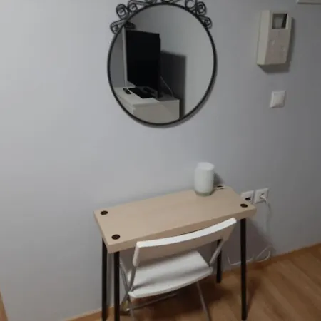 ανετο στην πυλαια με ευκολο παρκιγκ Apartment *
